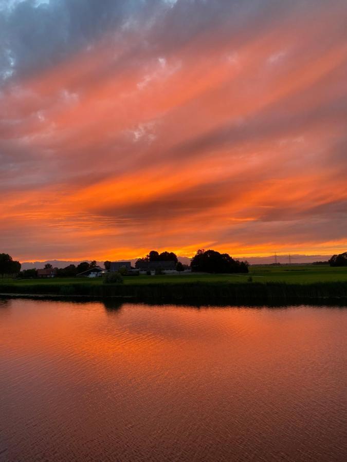 B&B Ganzendiep Aan Het Water Grafhorst 外观 照片